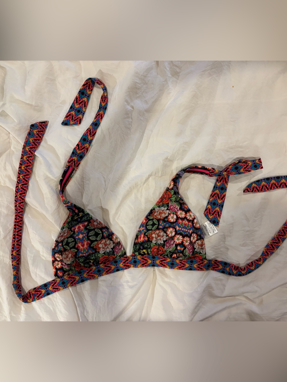 Jessica Simpson Hot Pink & Multicolor Printed Bikini Top